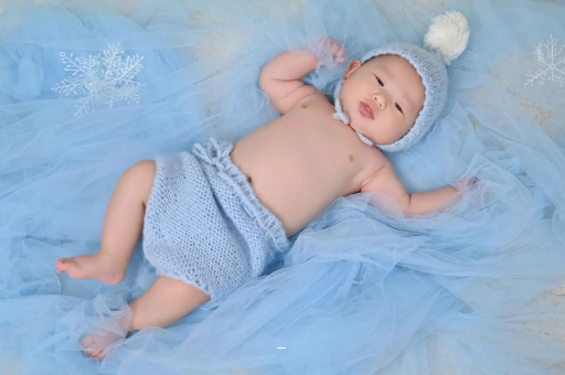 莘县摸孕妇肚子沾喜气